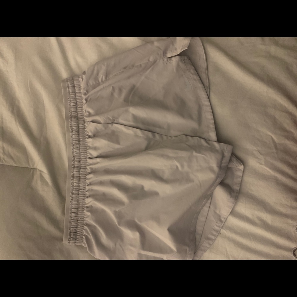 Cream/Grey Nike Shorts